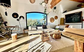 Simple Home